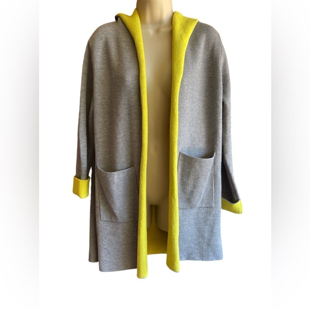 Oliver by Escio Open Front hoodie Cardigan Sweater Gray with Yellow lining
